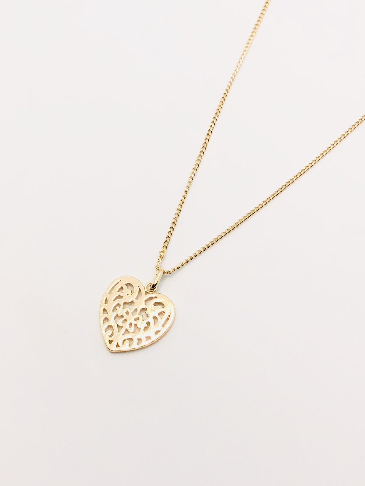 18k Filigree Heart Necklace
