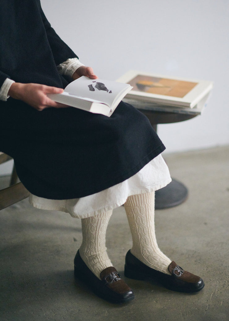 Alpacca Cable Pattern Socks - Natural