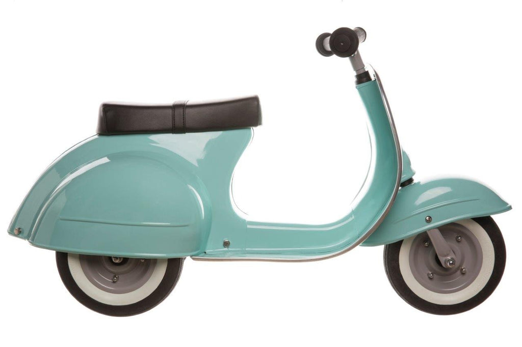 Ambosstoys Primo Ride-On Scooter Mint