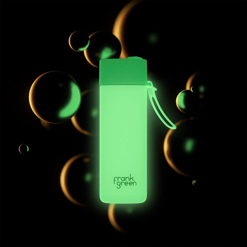 Frank Green 20oz Bottle - Star Glow w Flip Straw Lid