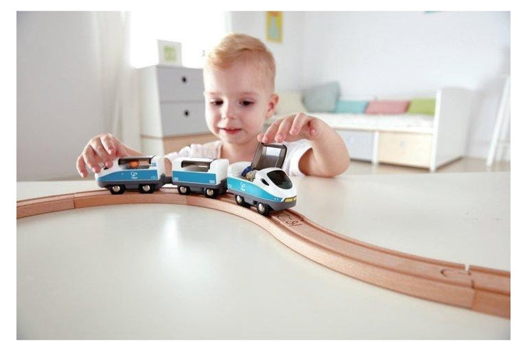 Passenger Train Figure 8 Safety Set