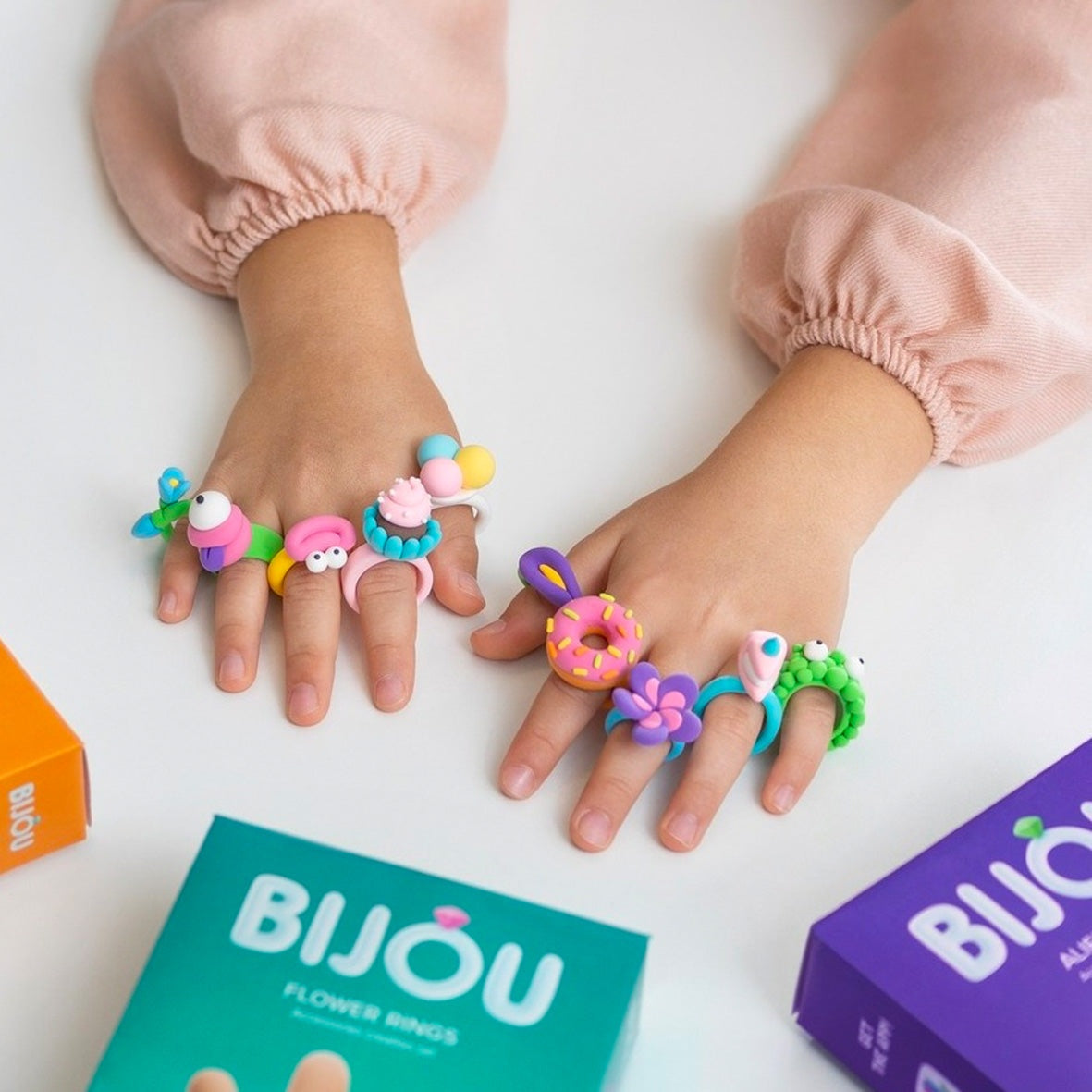 Hey Clay - Bijou Flower Rings