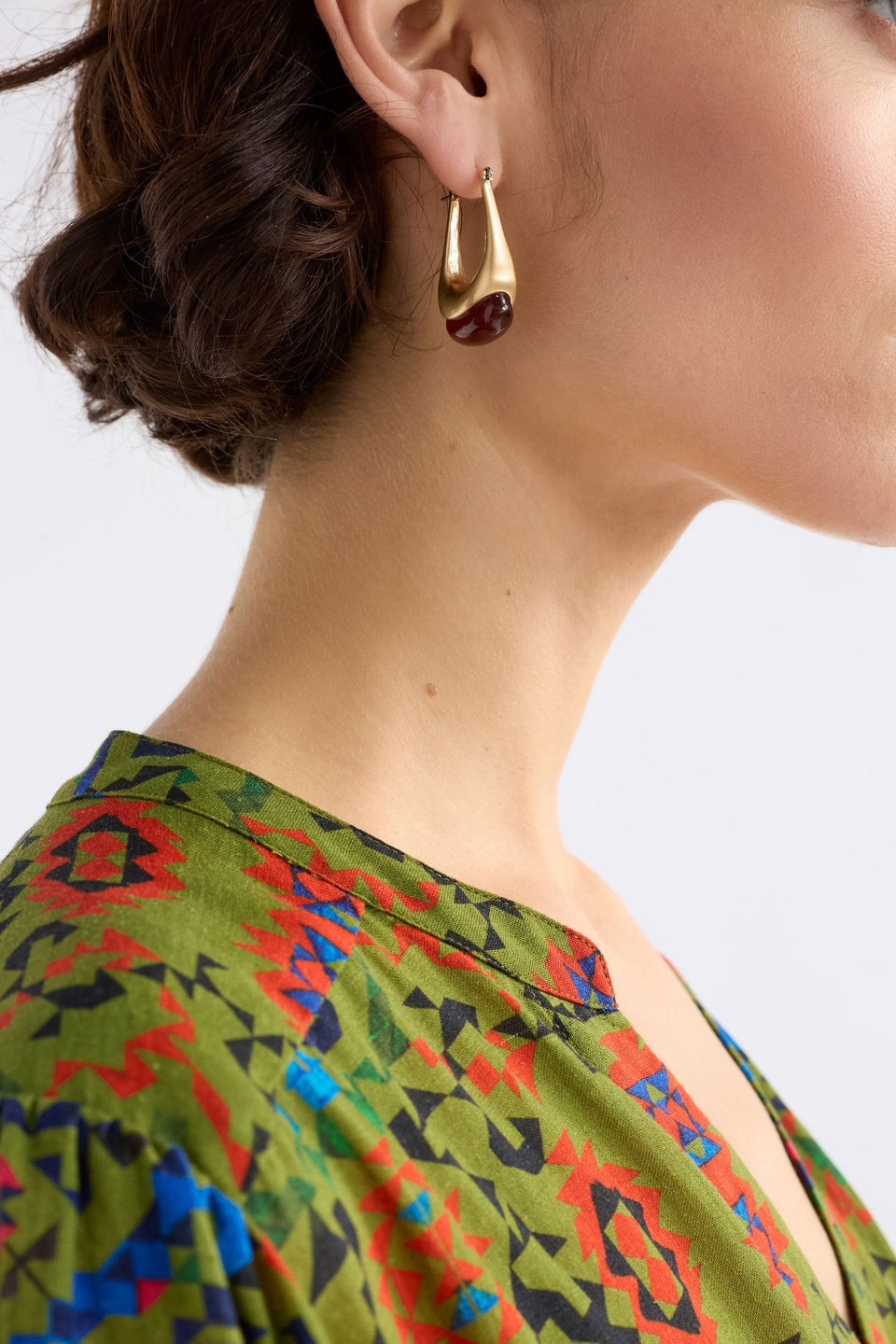 Elk Korvvo Long Hoop Earrings