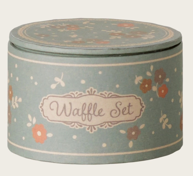 Maileg Waffle Set Mouse