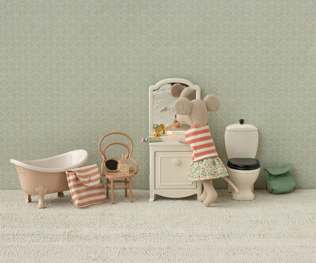 Maileg Tricycle Mouse - Big Sister (Green)