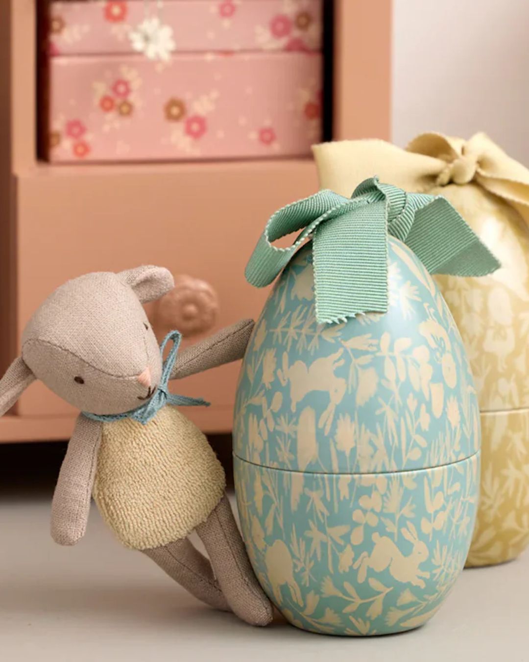 Maileg Easter Egg Small w Micro Lamb