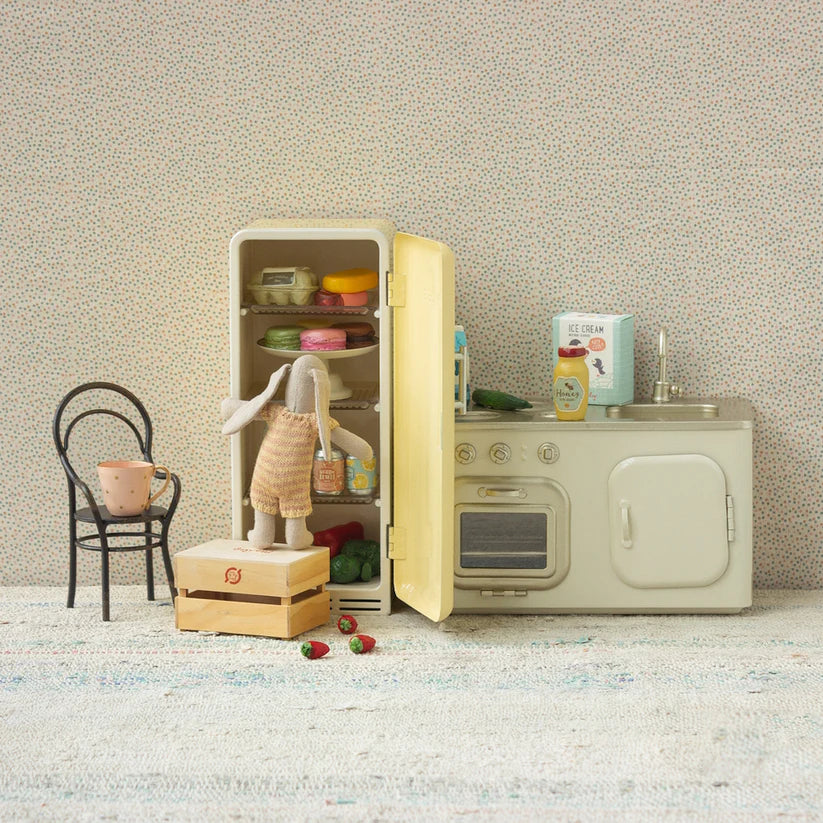 Maileg Miniature Fridge - Yellow