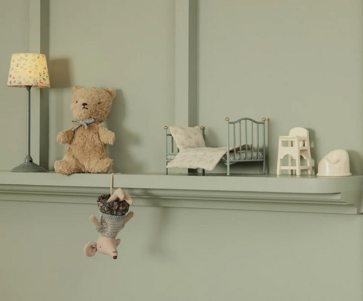 Maileg Vintage Bed Mouse - Mint