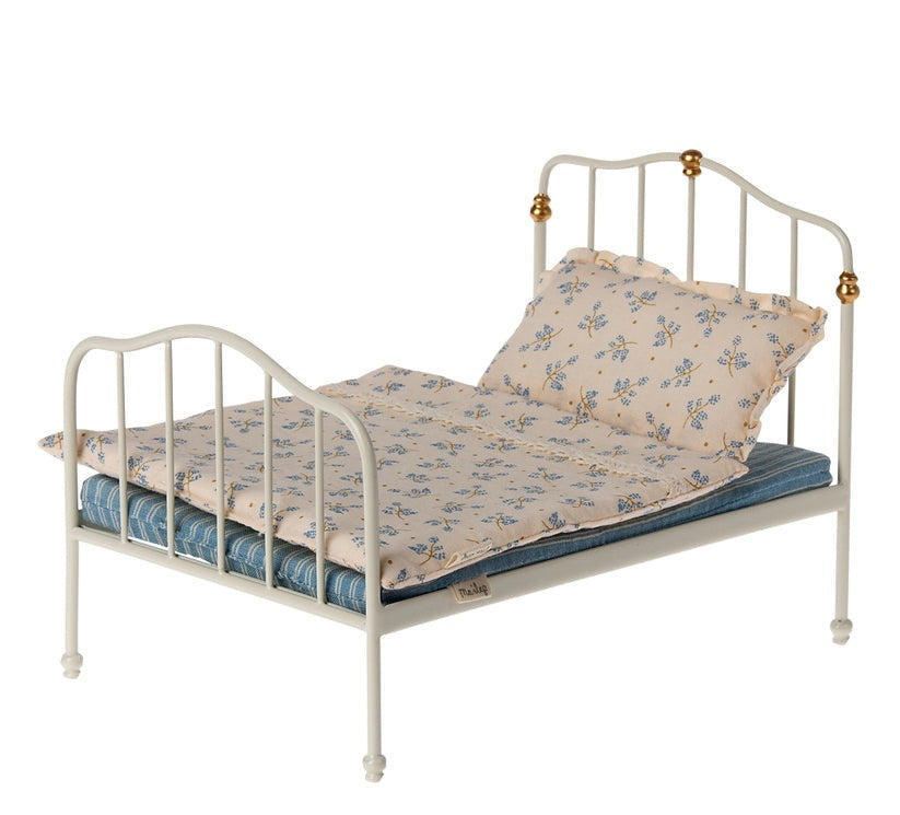 Maileg Vintage Double Bed - Mouse Off-White