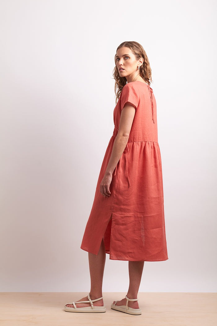 Drawn In Dress - Paprika