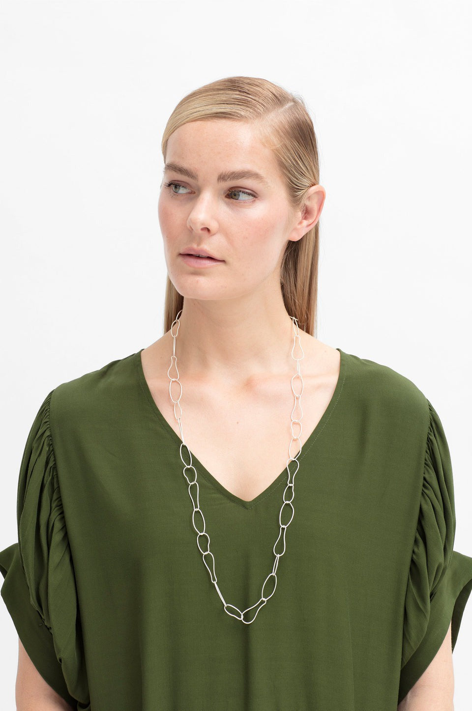 Elk Niika Necklace