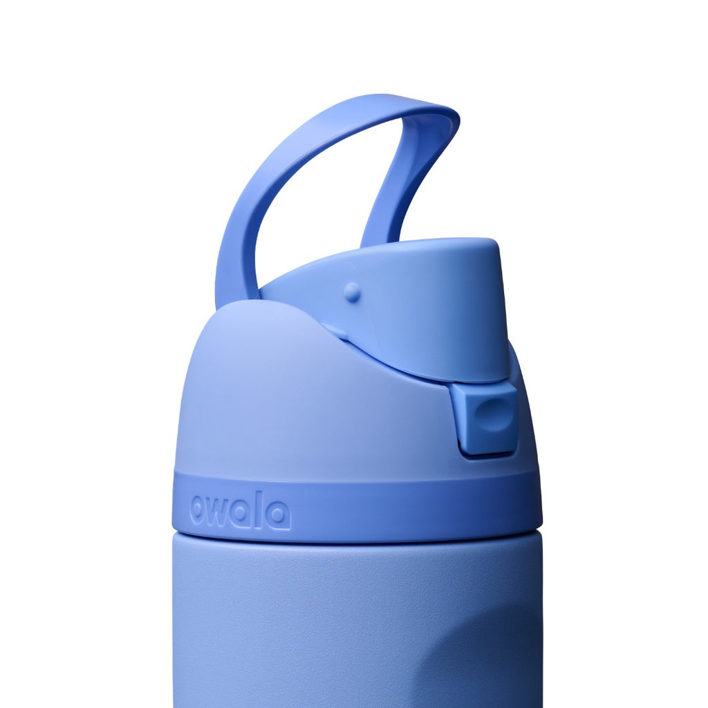 Owala Kids Freesip 475ml Drink Bottle - Out Of The Blue