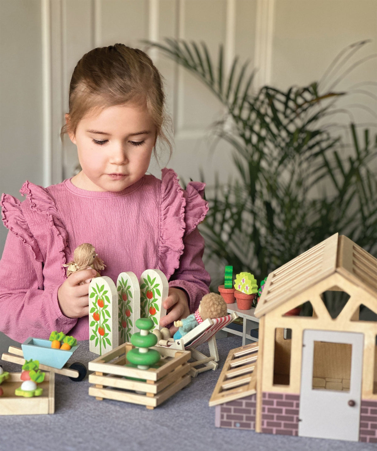 Greenhouse and Garden Set