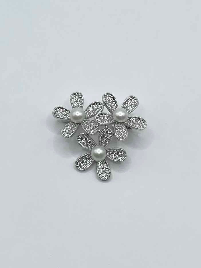 Diamante Brooch - Triple Flower w Pearl