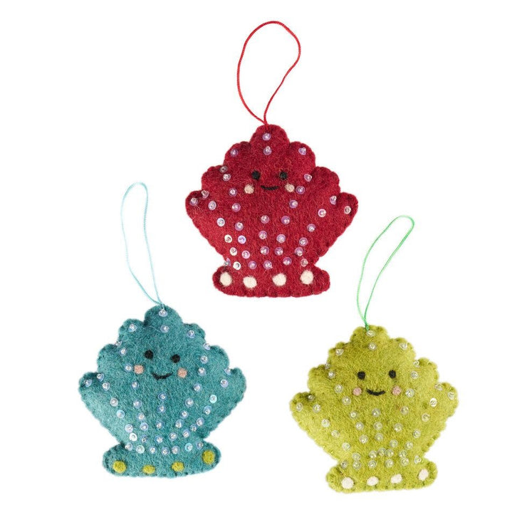 Xmas 25 Decoration: Blue Clamshell