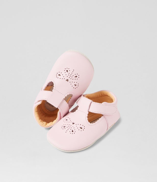 Bobux Soft Soles Flutterheart - Parfait Pink