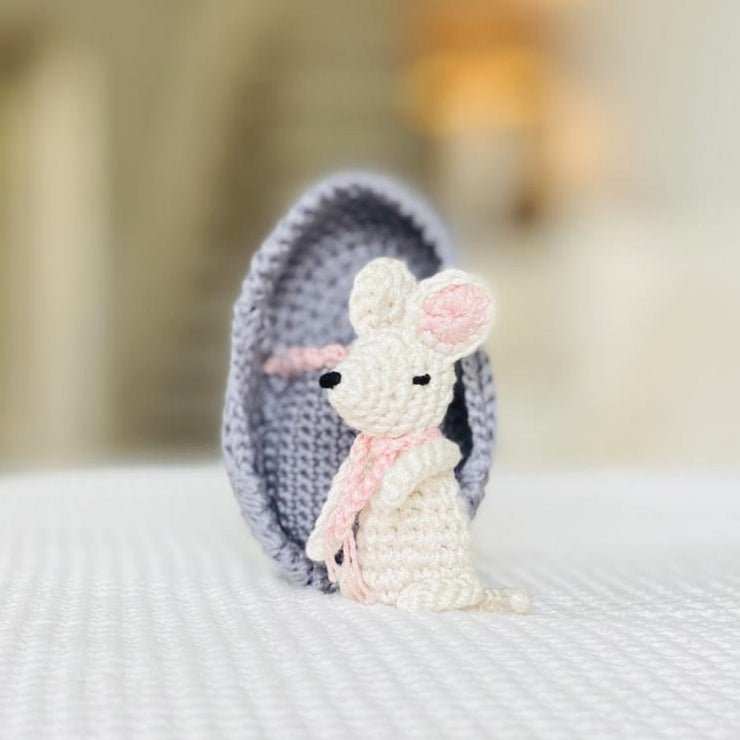 Crochet Mini Mouse in Crib
