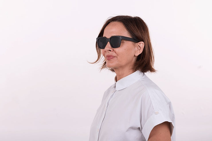 10 am Reader Sunglasses - Black