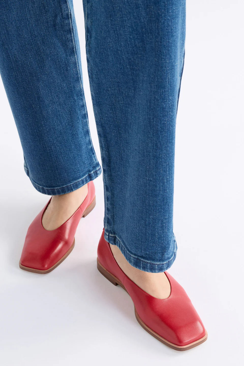 Elk Feldde Flat Shoes - Red