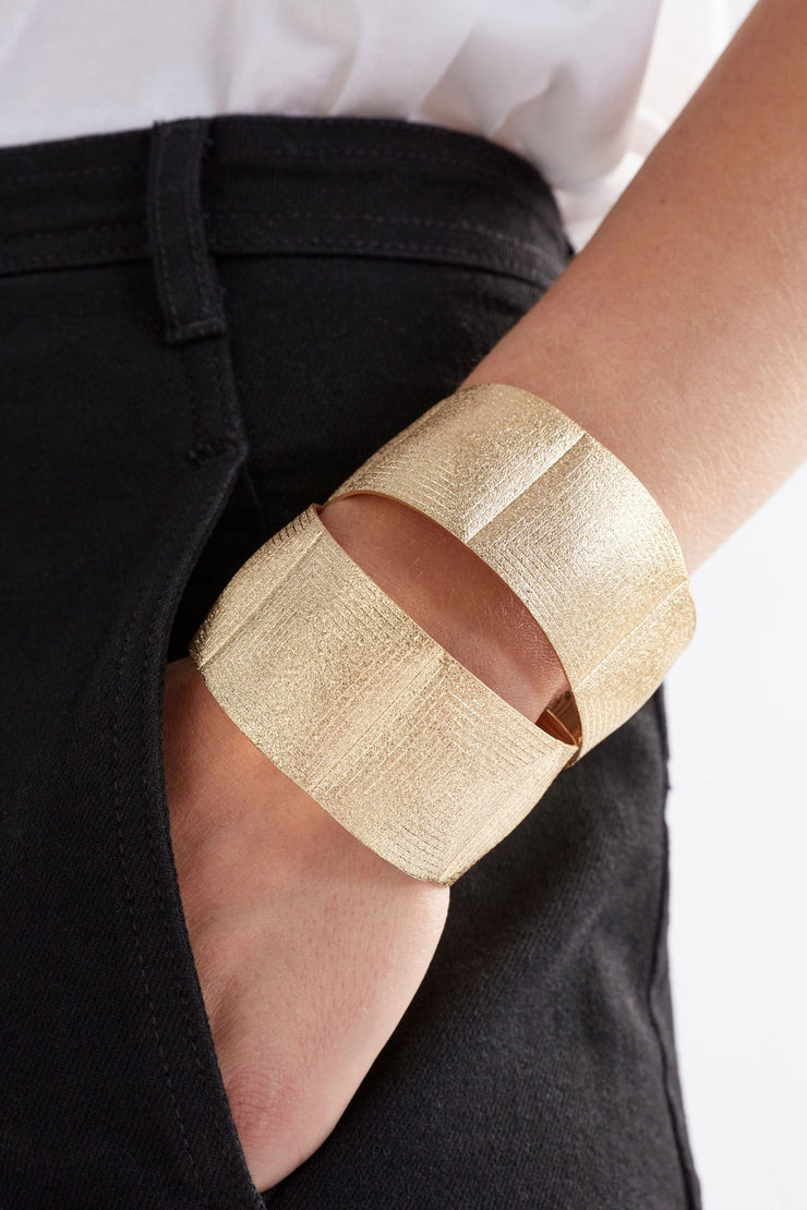 Elk Metri Cuff Bangle -Gunmetal
