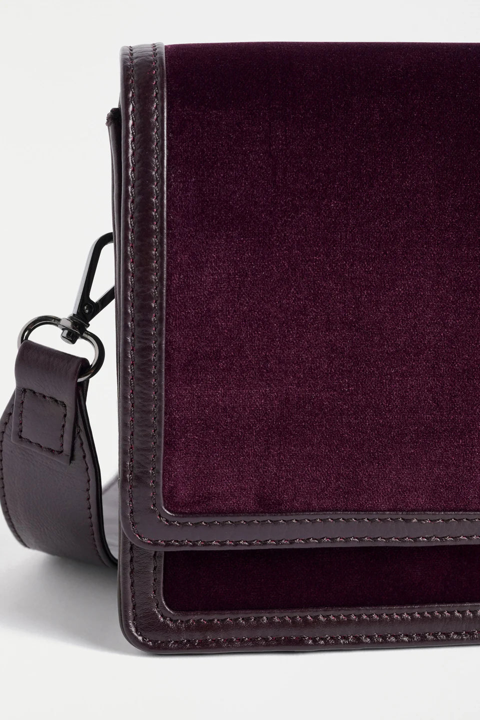 Elk Vel Crossbody Bag - Mulberry
