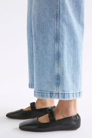 Elk Kuren Flat Shoe - Black