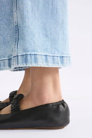 Elk Kuren Flat Shoe - Black