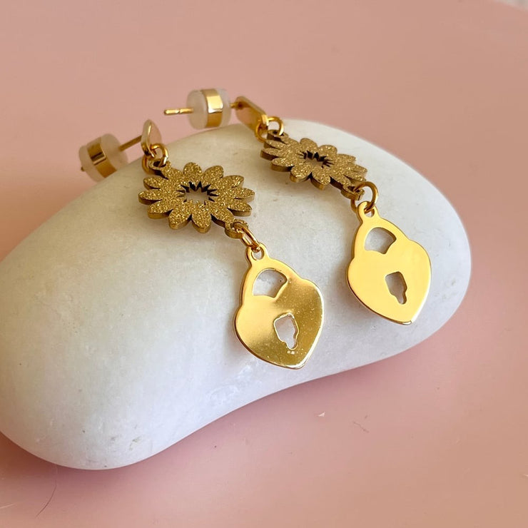 Flower Heart & Lock Drops - Gold