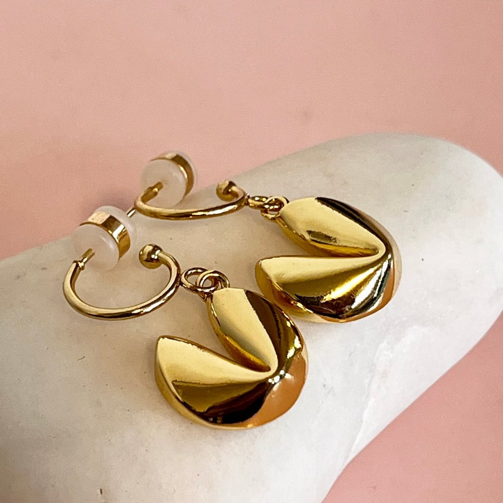 Good Fortune Half Hoops