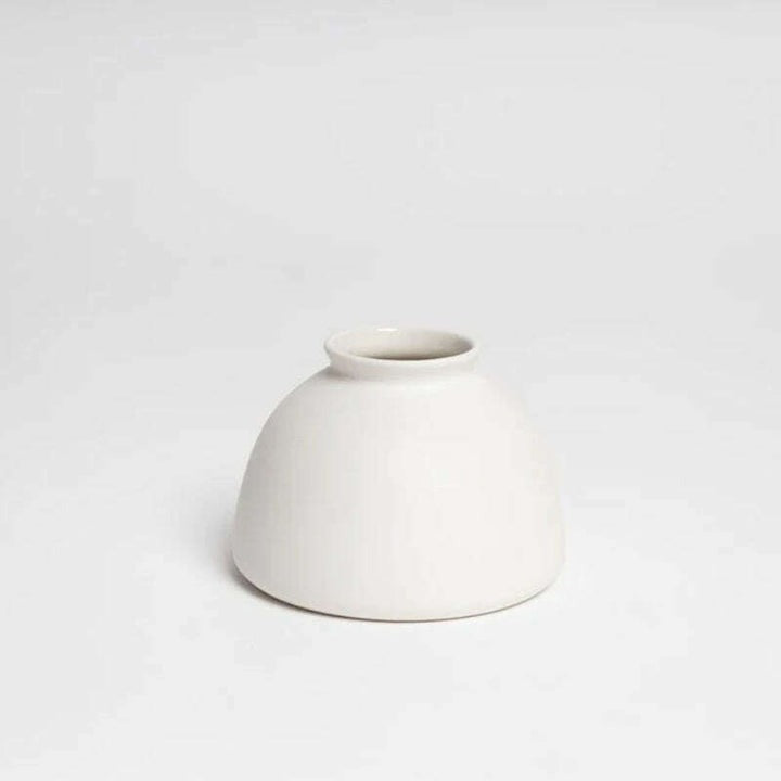 Harmie Vase - White Beau