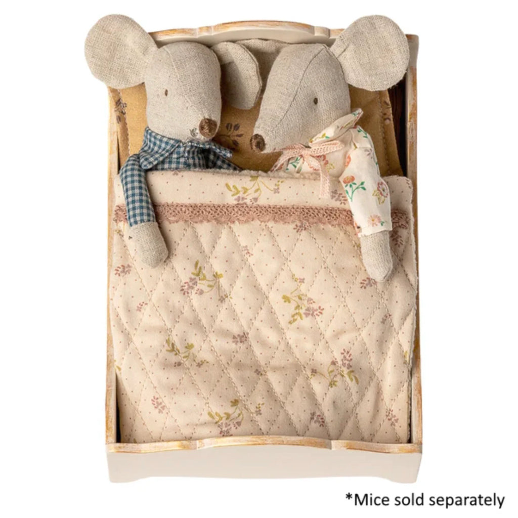 Maileg Bed Mouse Wooden Off-White