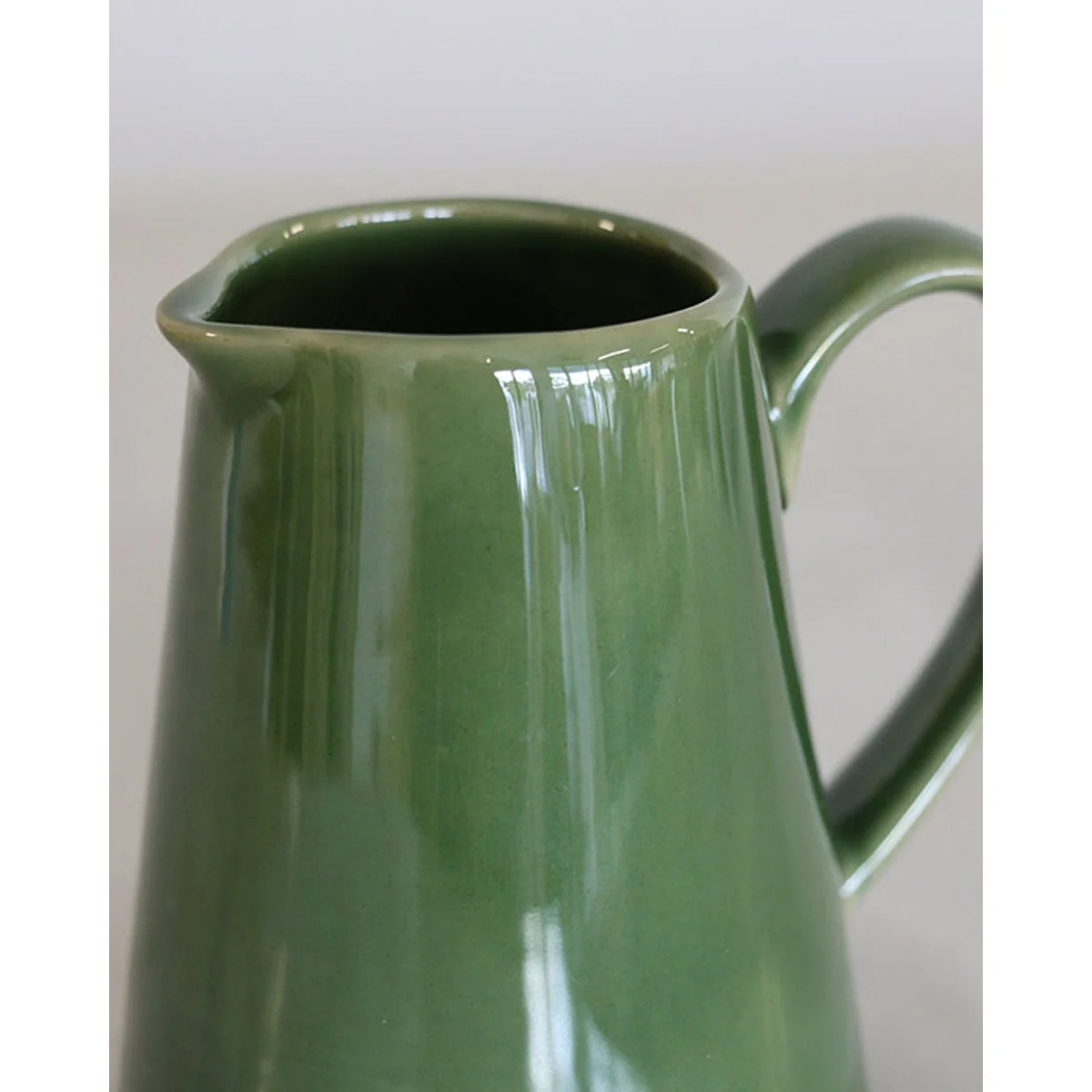 Verde & Ivy Jugs