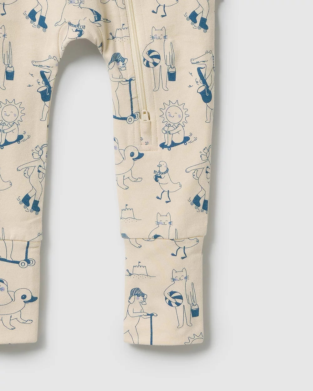 Tout est Magique Zipsuit w Feet