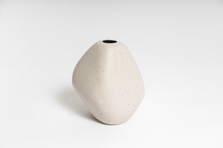 Harmie Vase - Large Desmond Natural