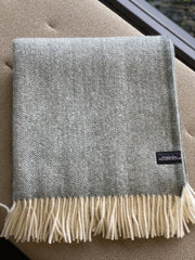 Luxury Lambs Wool Blanket - Herringbone Paneer