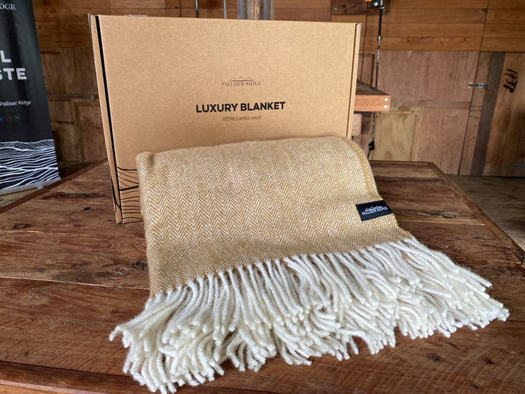 Luxury Lambs Wool Blanket - Herringbone Jelly