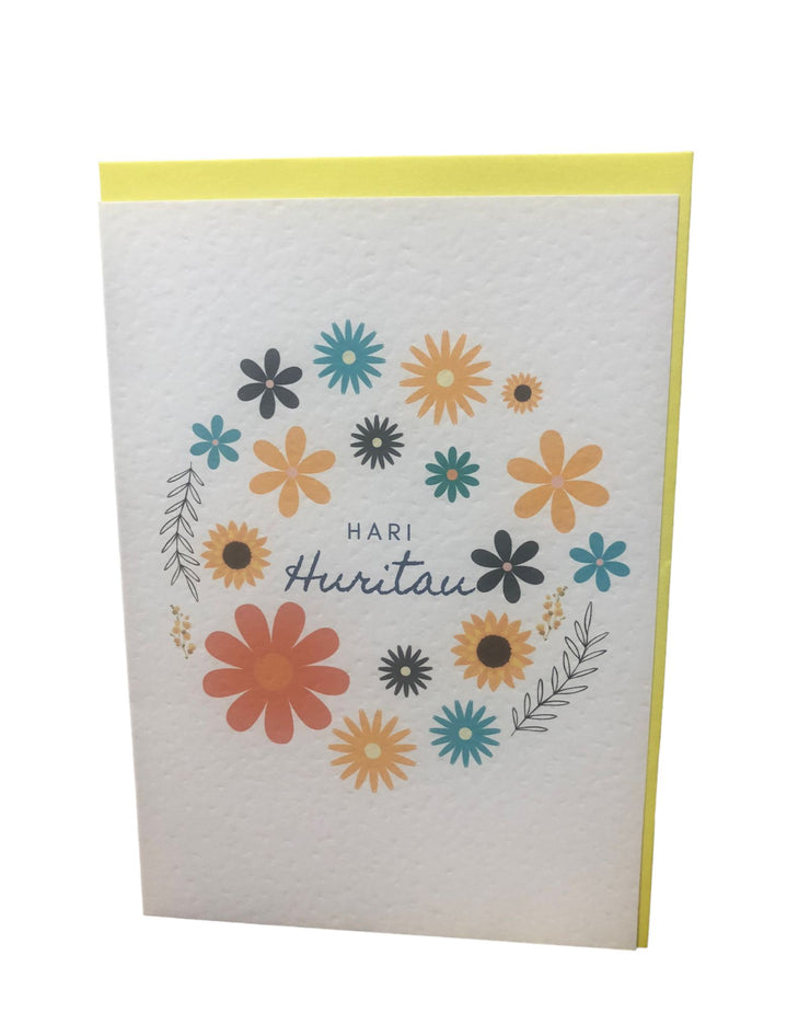 Hari Huritau Greeting Card - Orange Retro Flowers